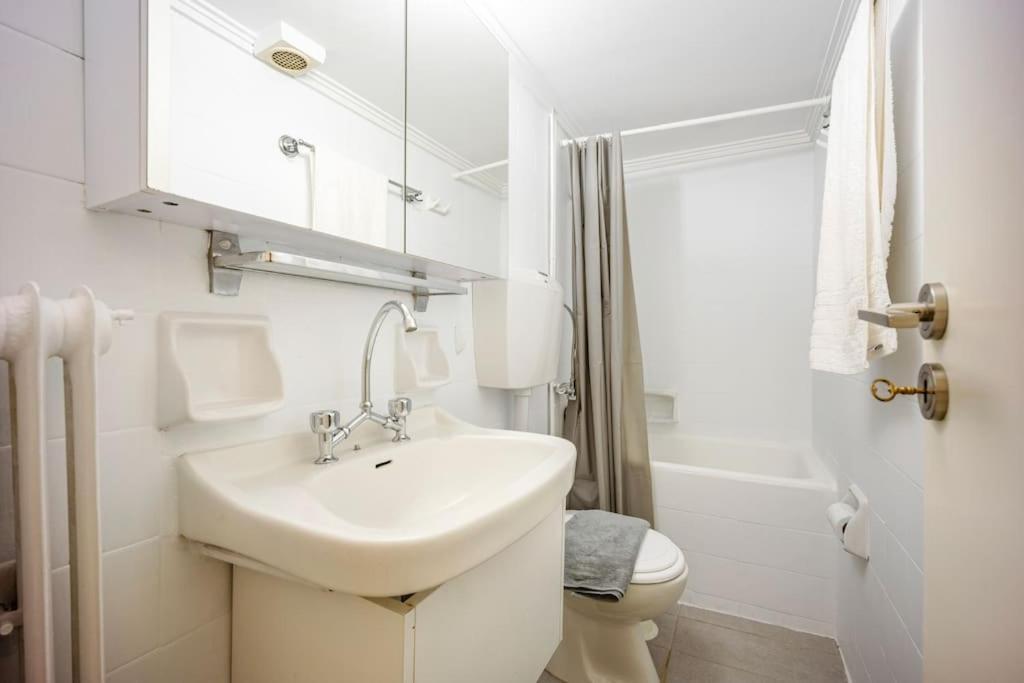 Acropolis Sightseeing 1st Flr Elegant Flat By Lodgespot *
